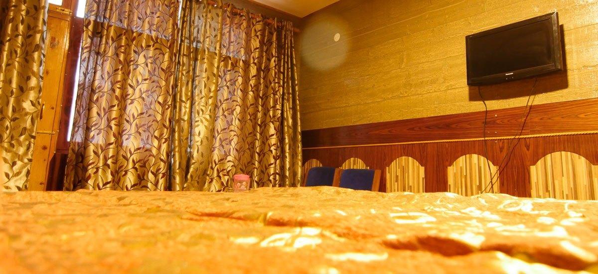 Hotel Tashila Manāli Dış mekan fotoğraf
